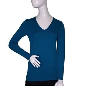 White House Black Market Women Top Long Sleeve V-Neck Size S Lace on Hem